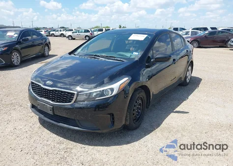 2017 Kia Forte Lx z USA, uszkodzony, nr VIN 3KPFK4A79HE158573